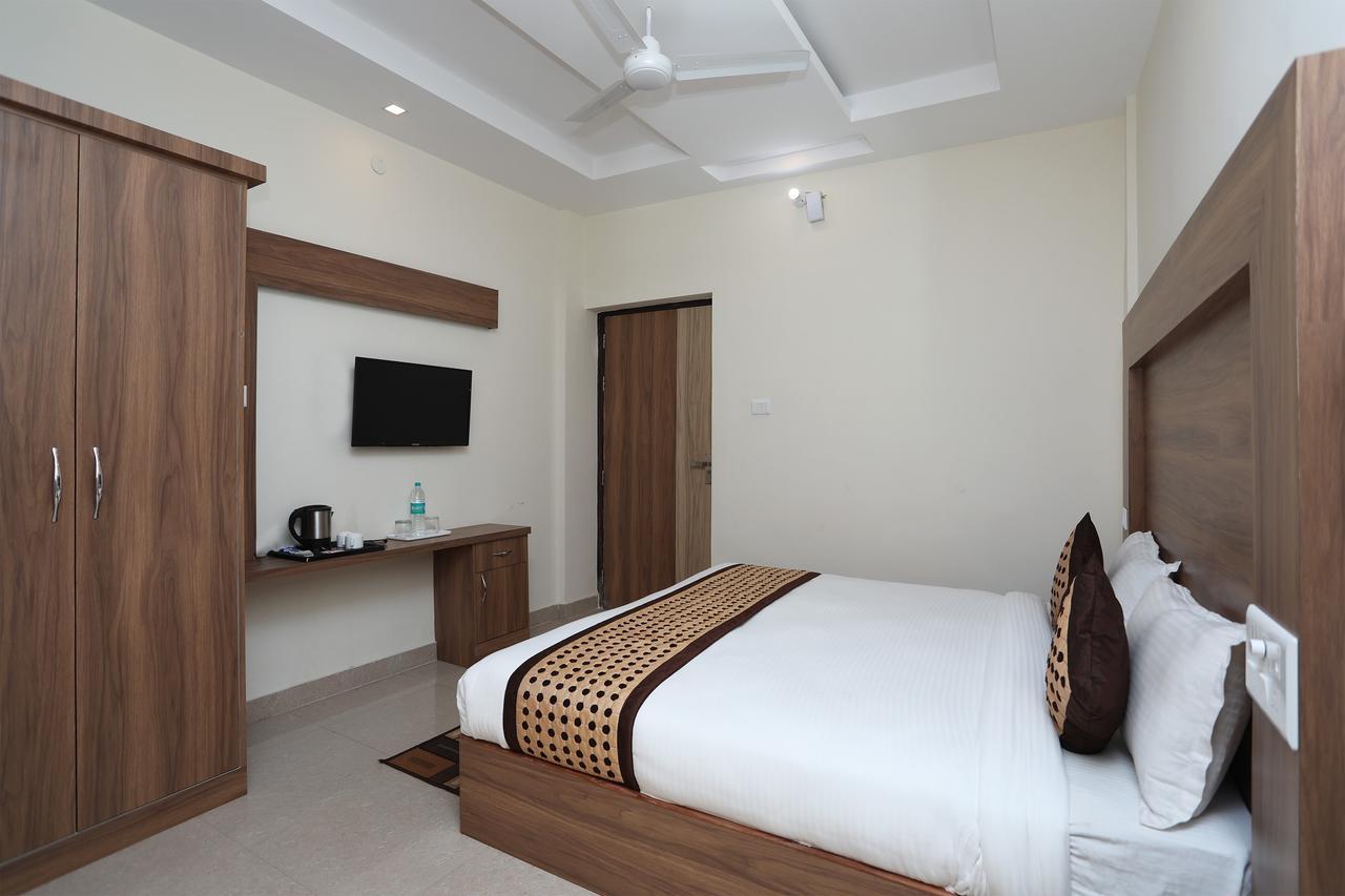 Hotel Kss Inn Doiwāla Exteriér fotografie
